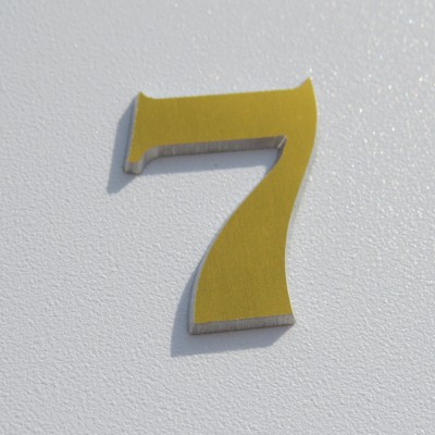 číslo na dveře – zlaté 7, výška 50mm